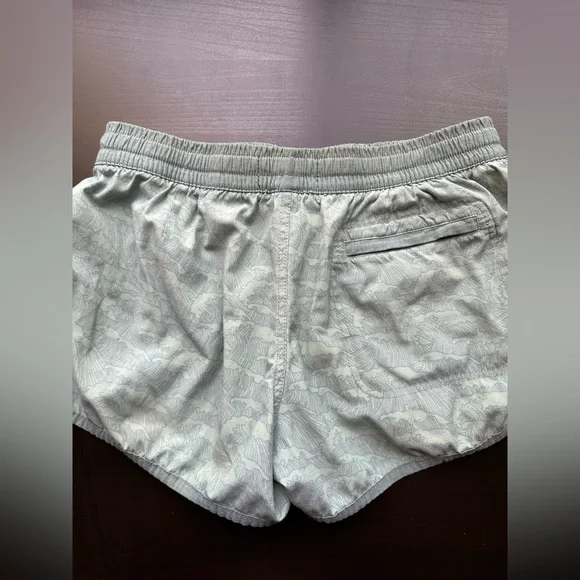 United by Blue Womens Green Sustainable Scallop Boardshort Size XS EUC - Picture 4 of 7